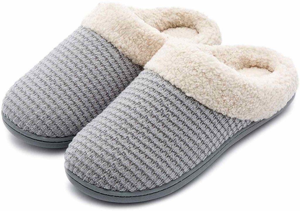 Comfort Coral slippers for your sweaty feet